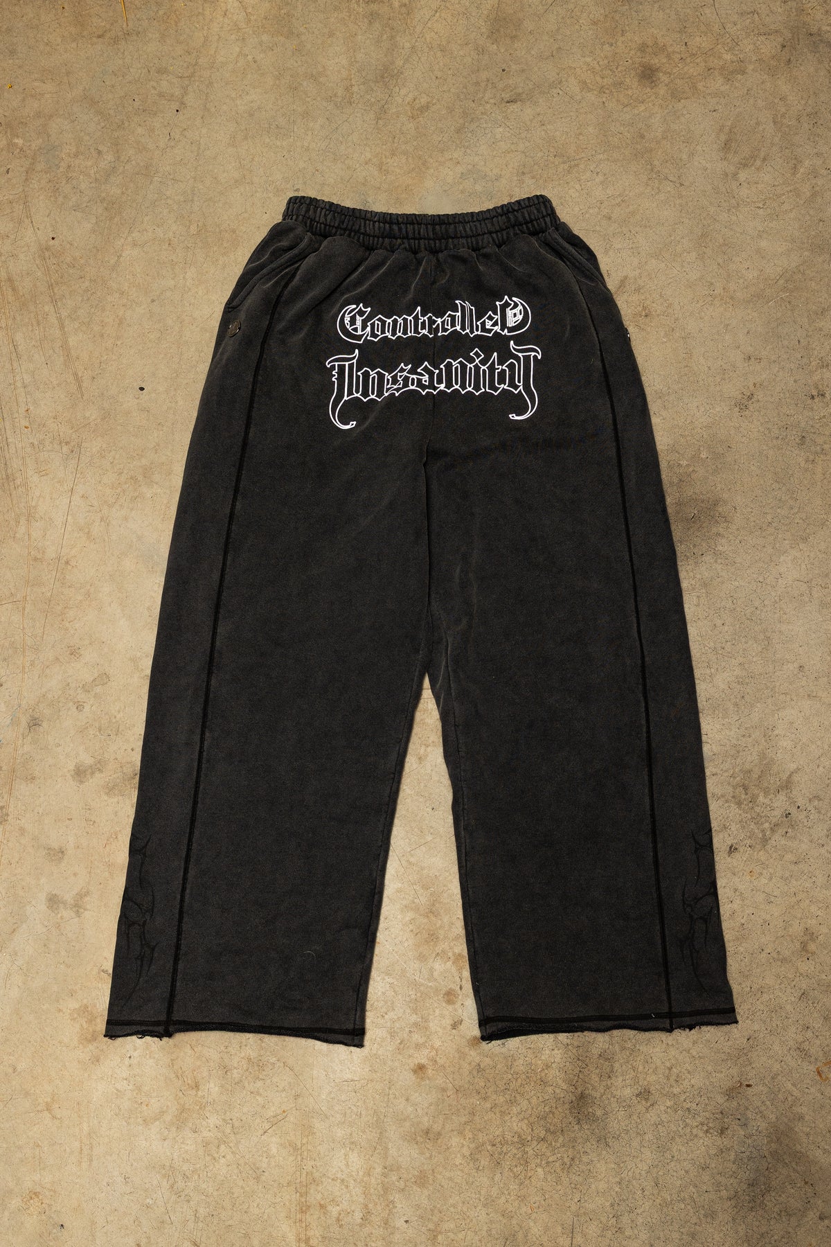 Dusk Black Heavyweight Sweatpants (Acid Washed) – Controlled
