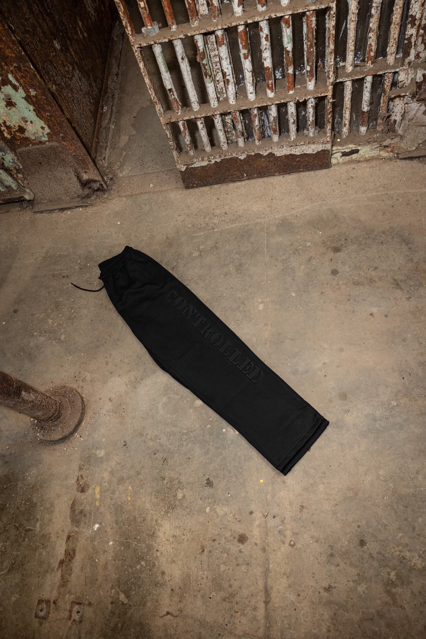 Blackout Shadow Sweatpants
