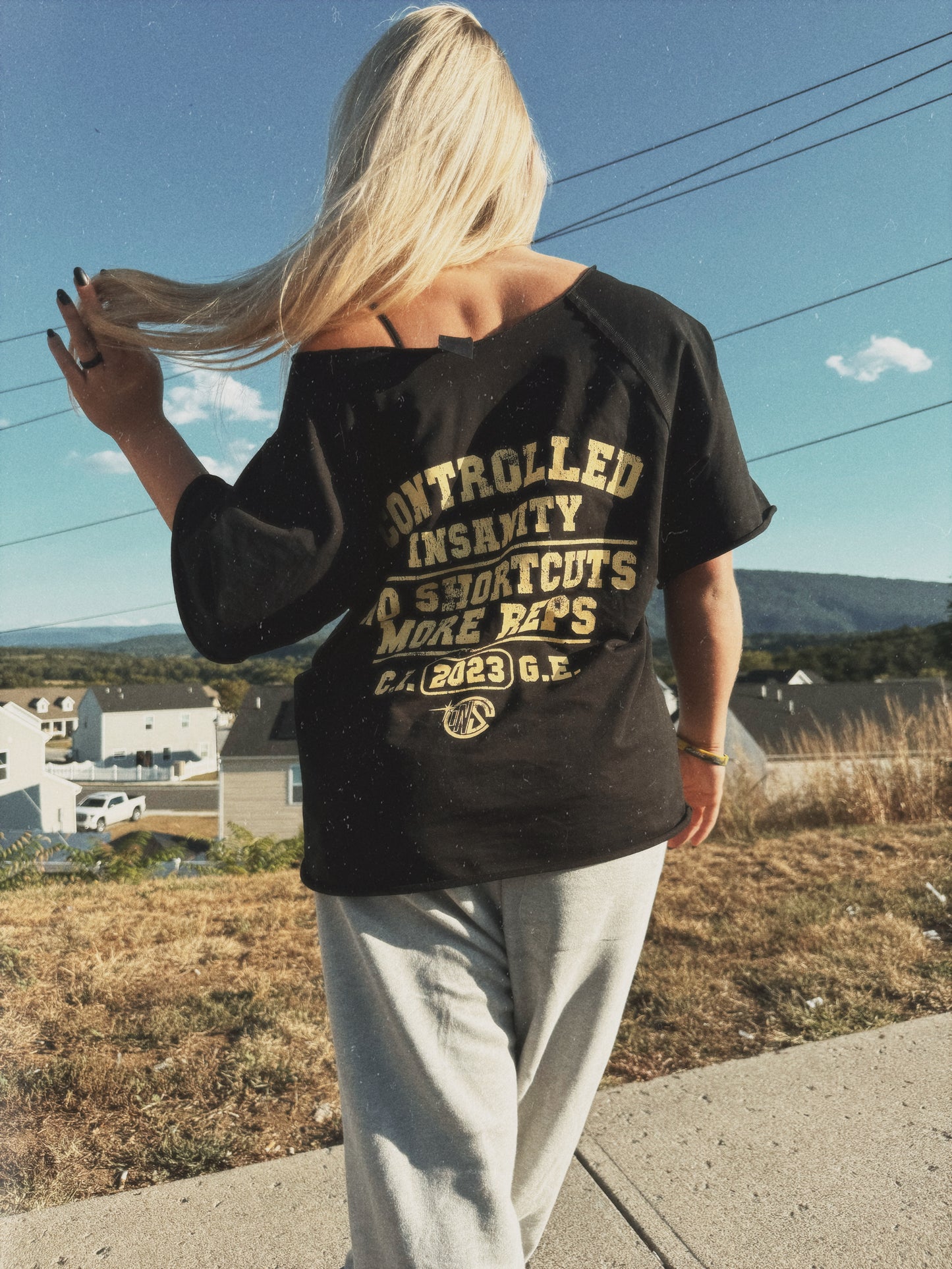 Golden Era Medallion Rag Top